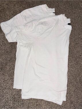 Lily & Lottie- White boxy tee